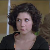 Martha Issová v seriálu Dobrá čtvrť (2005-2008, režie Karel Smyczek, 2. díl)