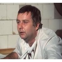 Ladislav Potměšil ve filmu Mravenci nesou smrt (1985, režie Zbyněk Brynych)