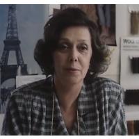 Jiřina Jirásková ve filmu Příběh '88 (1989, režie Zuzana Hojdová)