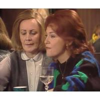 Věra Galatíková a Milena Dvorská ve filmu Zatmění všech sluncí (1987, režie Ludvík Ráža)